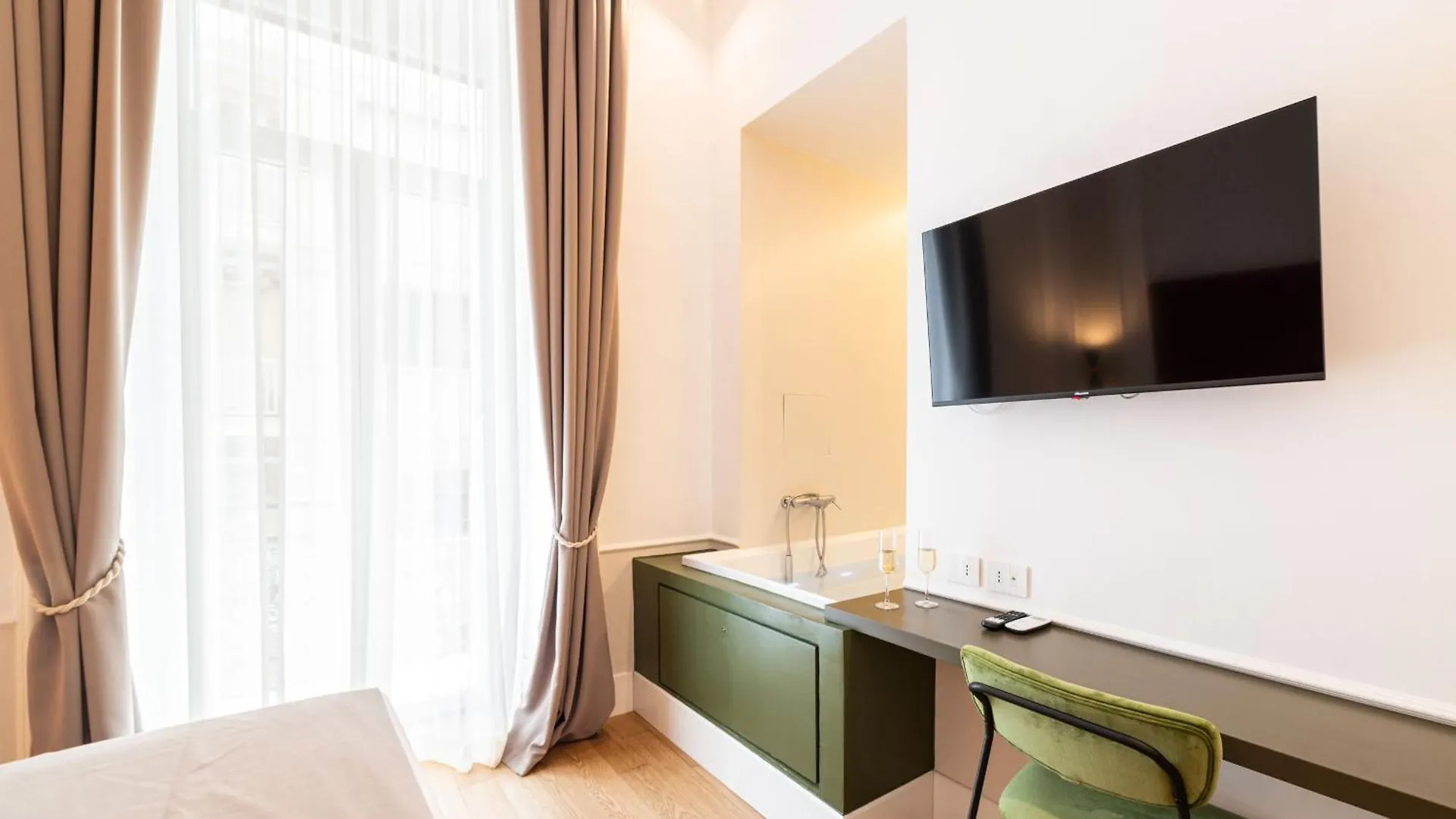 Guest house Cortese Suite Naples Italy